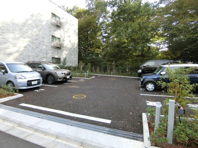 【駐車場】 | ヴァン・ヴェール鷹の台Ⅲ