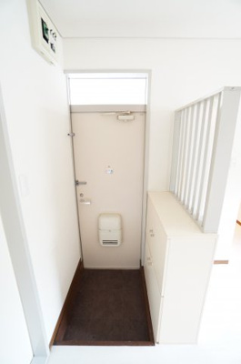 【玄関】 | サン若松2号館