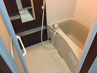 【浴室】 | ボーヌング安里 | ※退去前の為、写真と現状が異なる場合がございます