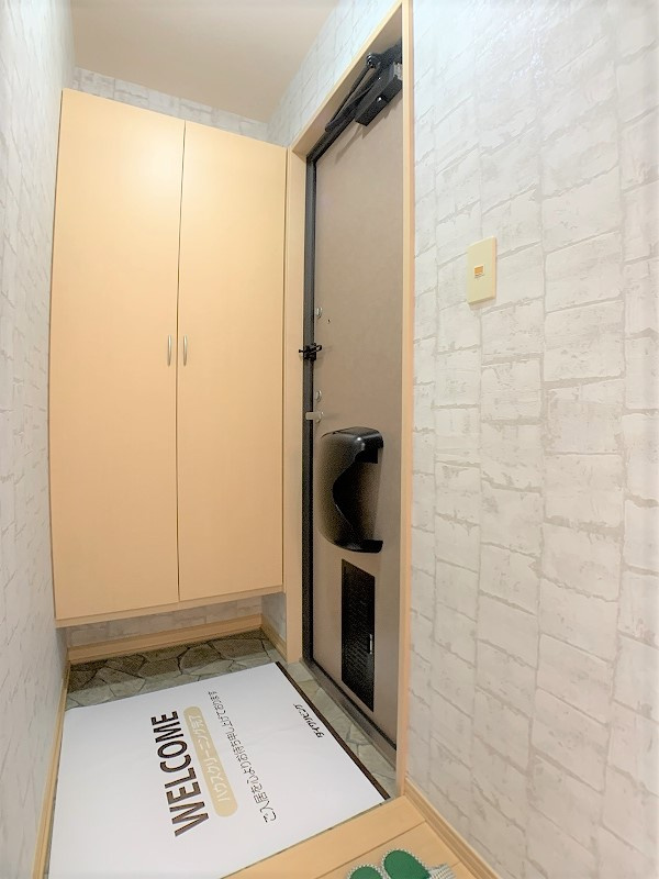 セジュール善の玄関