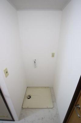 【設備】 | サンハイツ西井Ⅰ | 室内洗濯機置場