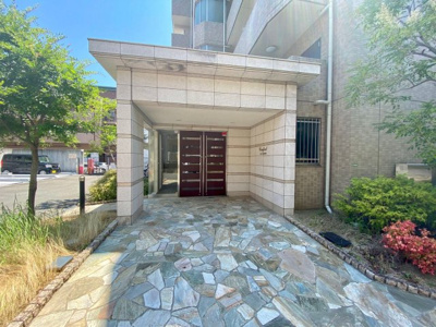 【エントランス】 | コンフォール緑地公園