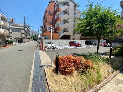 【駐車場】 | コンフォール緑地公園