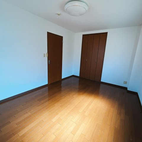 富山市上袋の賃貸マンションの洋室|洋室！