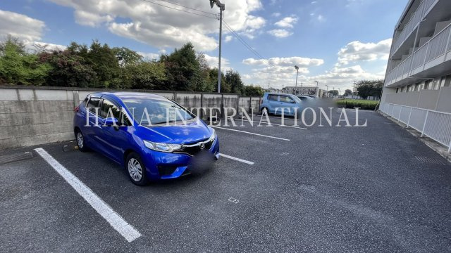 レオパレスＪＰⅡの駐車場