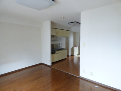 【居間・リビング】 | 新橋ビル