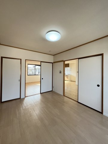 エアフォルクA棟の洋室