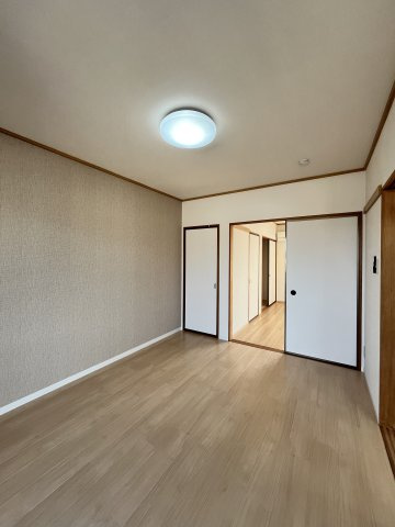 エアフォルクA棟の洋室