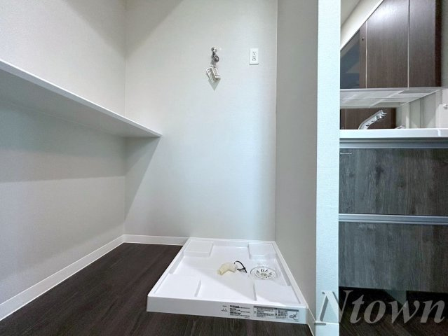 【設備】 | さくらHills NISHIKI Platinum Residence | 洗濯機置き場です
