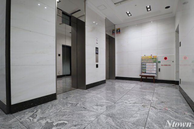 【ロビー】 | さくらHills NISHIKI Platinum Residence | 清潔なロビーです