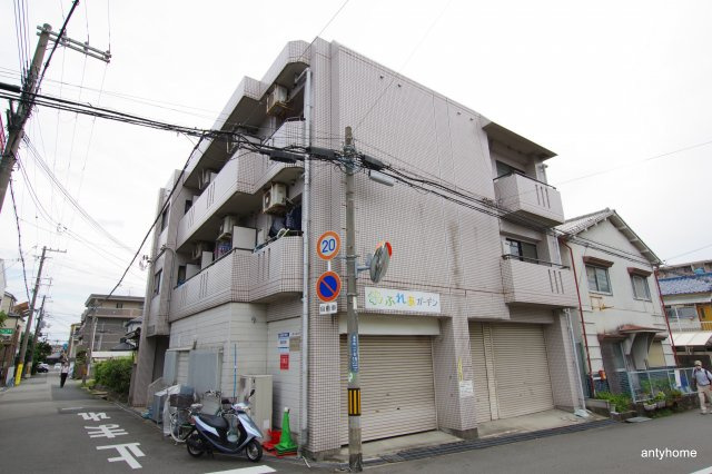 アパートメントSUITA 仲介手数料無料の外観