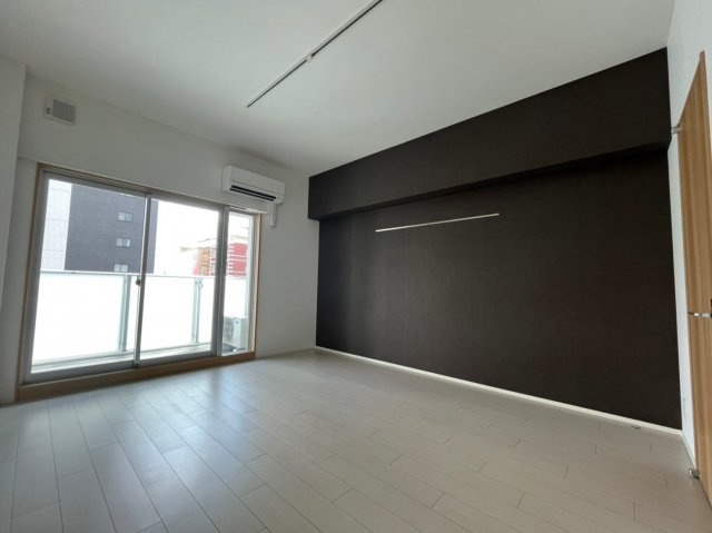 SPAZIO METALLO❘名古屋市の賃貸ならMy賃貸の居間・リビング|SPAZIO METALLO(スパジオ・メタロ)