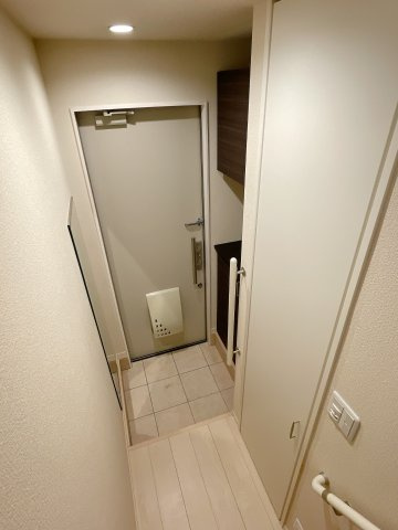 Sakura Suitesの玄関