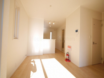 【居間・リビング】 | レーベンハイム鵠沼Ａ