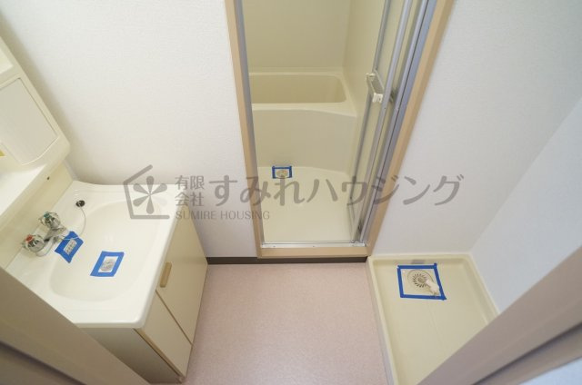 プレアール宝塚泉町の洗面所