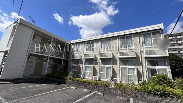 レオパレス⼀番町の外観