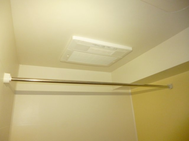 プティ・アンジュの浴室|浴室乾燥機