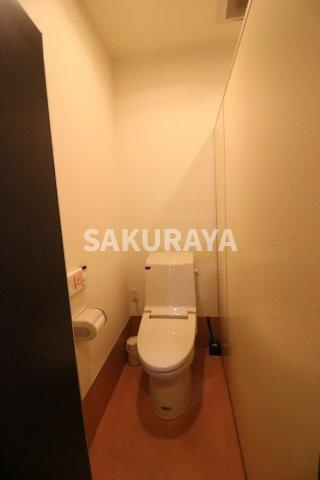 朝倉町ロアテナントのトイレ|現況と異なることがございます