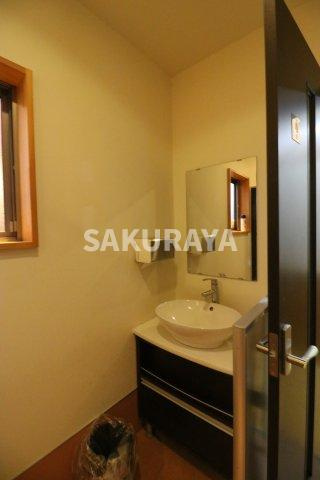 朝倉町ロアテナントの洗面所|現況と異なることがございます