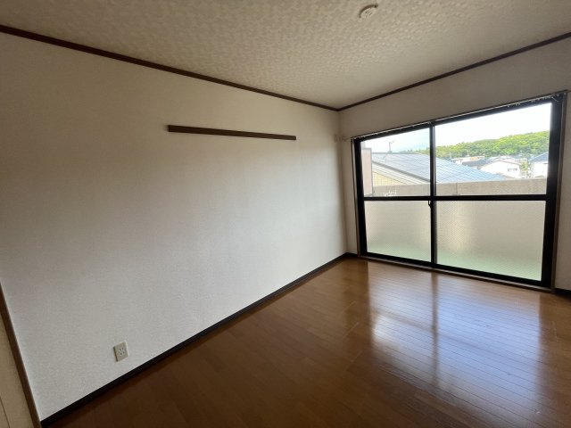 フレグランス成道の洋室