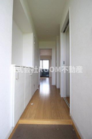 CUORE　OKIMIZUの内装|明るい色調の室内です