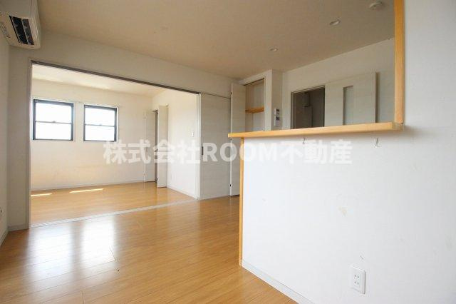 CUORE　OKIMIZUの居間・リビング|ゆったり過ごせる居間です