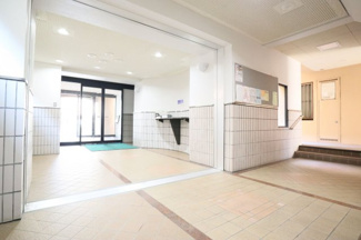 【その他共用部分】 | 安全に配慮されたオートロックマンションです♪室内ＴＶモニタ付インターホンで来訪者を確認できます