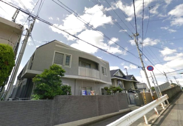 ファイブ西岡本の外観