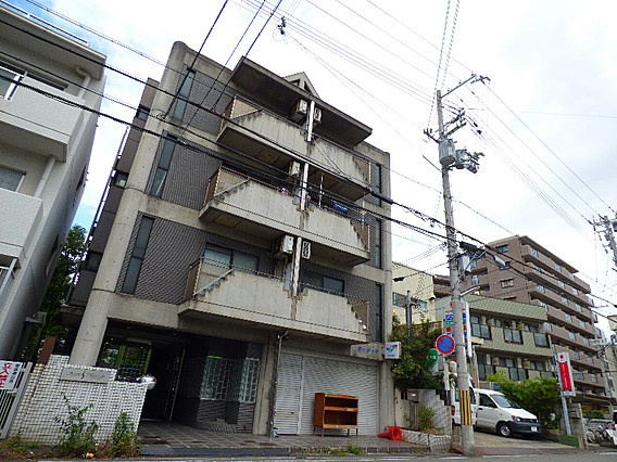 スパジオ新在家の外観