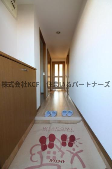 アメニティ旗崎の玄関|ゆったりとした玄関です