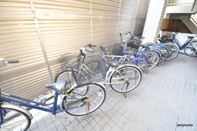メゾンハヤシ　仲介手数料無料の駐車場