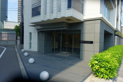 【エントランス】 | 天満橋レジデンス ブロッサムコート | 嬉しいペット飼育可能(規約による制限有)のマンションです♪