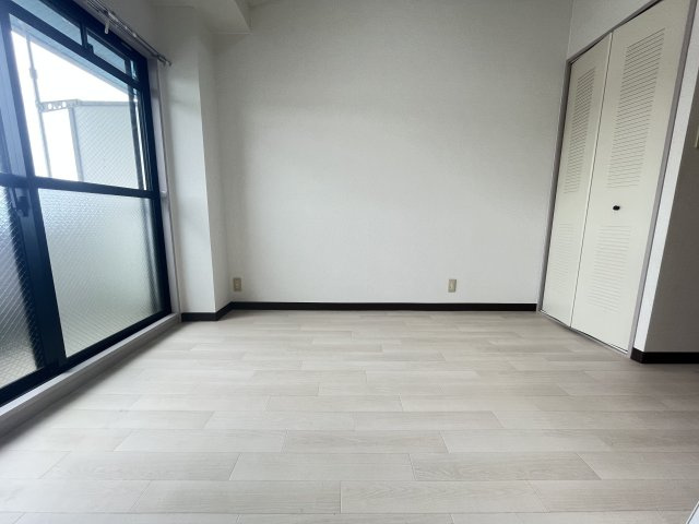 須賀ＯＫＩハウスの居間・リビング