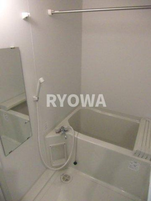 【浴室】 | キャラット御徒町 | 【浴室】掲載の写真は退去前の写真となります。