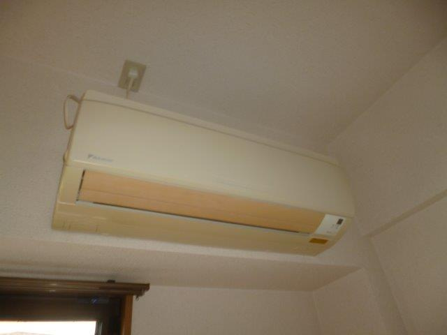 サンヴィレッジ笹沖の設備|エアコン
