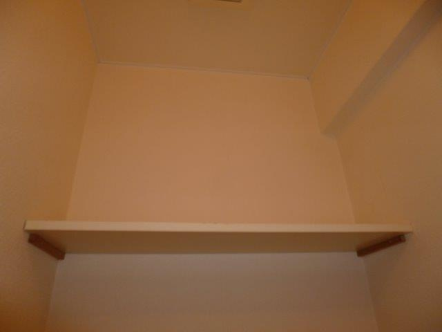 サンヴィレッジ笹沖のトイレ|トイレ棚