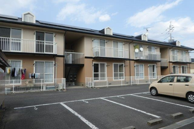 ジョイファミリー総社A