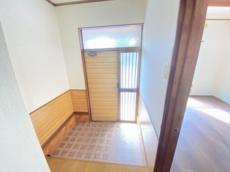 【玄関】 | 深阪2丁戸建
