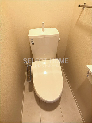 【トイレ】 | ＴＲ土井 | 同型タイプ
落ち着いたトイレです