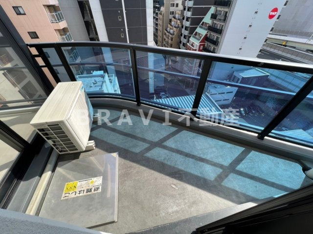 レジディア堺筋本町プレイス　BRAVI不動産のバルコニー|【レジディア堺筋本町プレイス 】お洗濯にも便利なバルコニー付き