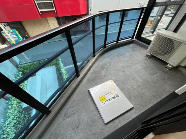 レジディア堺筋本町プレイス　BRAVI不動産のバルコニー|【グラシア堺筋本町】お洗濯にも便利なバルコニー付き