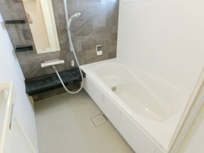 【浴室】 | フォーシーズンズ神戸 | お風呂で日々の疲れを落としましょう