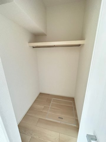 八女市馬場のアパートの収納