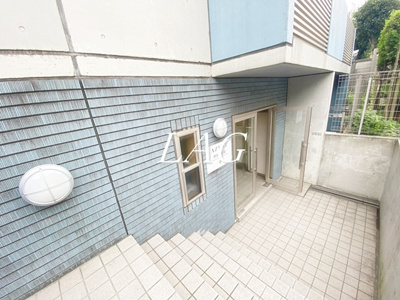 【エントランス】 | ＡＺＥＳＴ世田谷松原 | エントランスです。