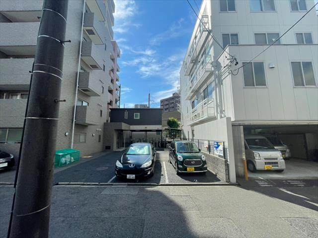 サンライト大曽根の駐車場|サンライト大曽根
