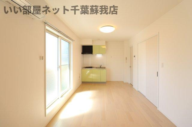 アトレイユ蘇我の居間・リビング|こちらのリビングで趣味の時間をお楽しみください