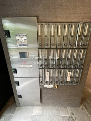 【その他共用部分】 | エトワール阿波座 | 大切な荷物の受け取りに便利な宅配ボックス設置！