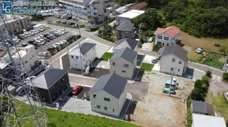 【外観】 | 開発分譲地内の為、綺麗な街並みです。