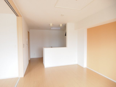 【居間・リビング】 | エムズ　サニー　ガーデンⅩⅤ