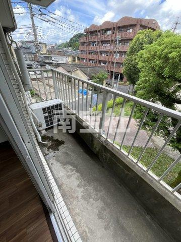 【バルコニー】